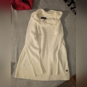 Tommy Hilfiger Women's Off-White Cowl Neck Sweater